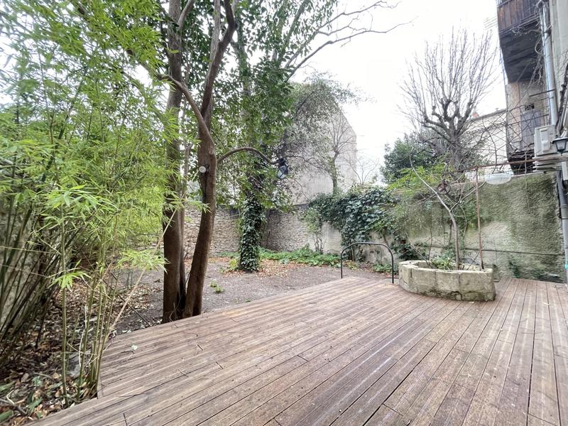 Appartement - 90 m² - 4 pièces