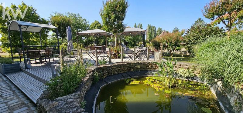 Maison chambre d'hôtes - 424 m² - 10 pièces