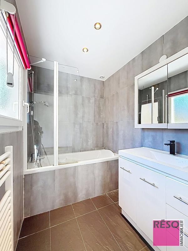 Villa - 117 m² - 5 pièces