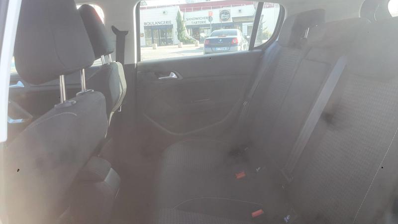 Peugeot 308 II 1.5 BlueHDi 130 Eat6 Active Business - Automatique