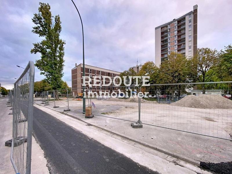 Appartement - 96 m² - 5 pièces