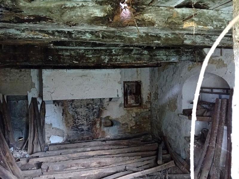 Maison - 250 m² - 6 pièces