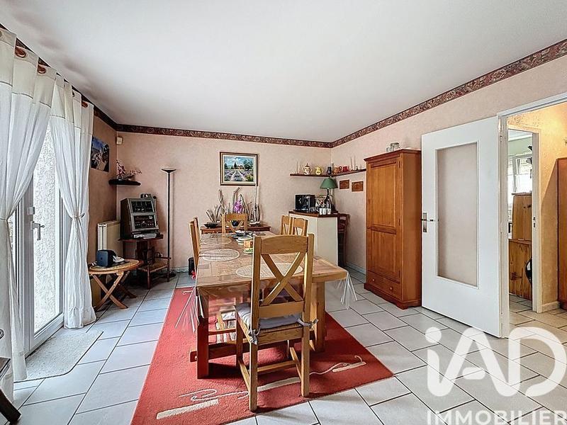 Maison - 102 m² - 5 pièces