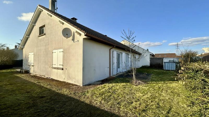 Maison - 95 m² - 4 pièces
