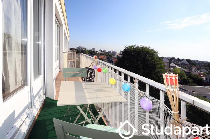 Chambre - 12 m² - 1 pièce