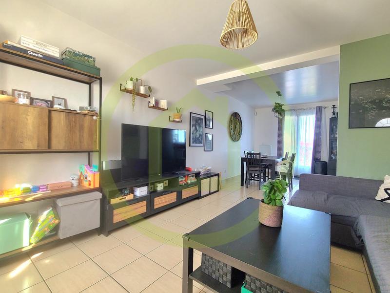 Maison - 81 m² - 4 pièces