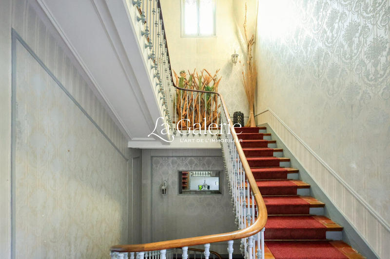 Appartement - 130 m² - 4 pièces