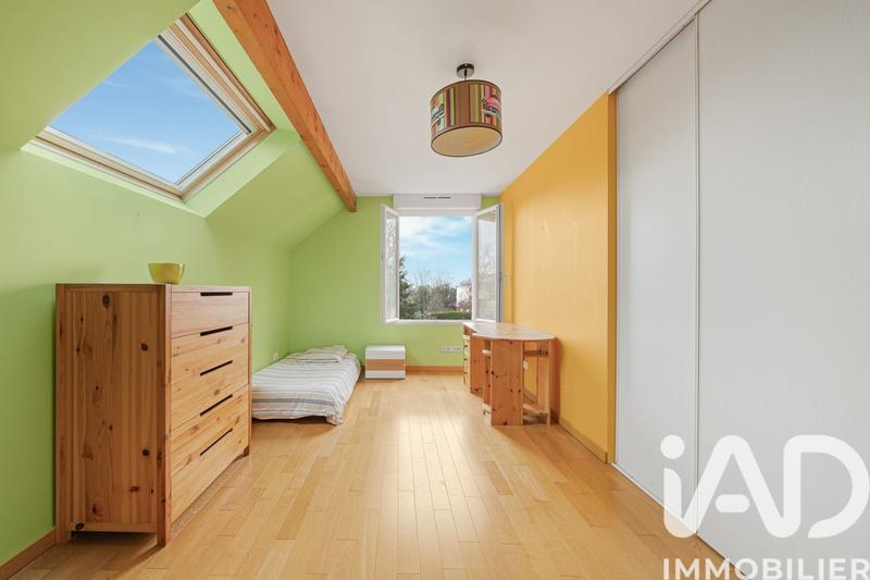 Maison - 251 m² - 10 pièces