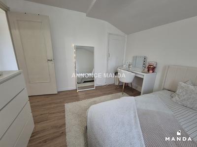 Appartement - 152 m² - 6 pièces
