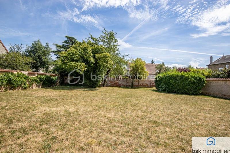 Maison - 320 m² - 10 pièces