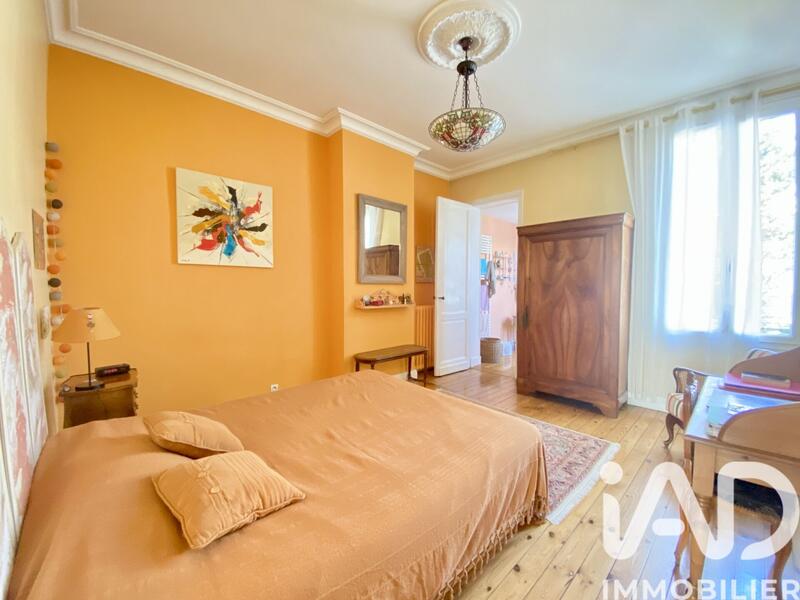 Maison - 170 m² - 6 pièces