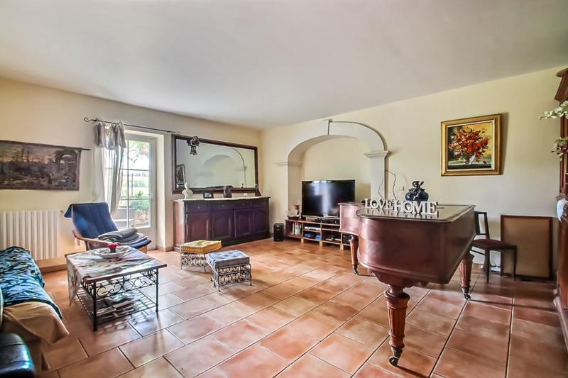 Bastide - 558 m² - 10 pièces