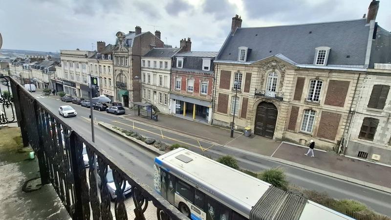 Appartement - 84 m² - 5 pièces