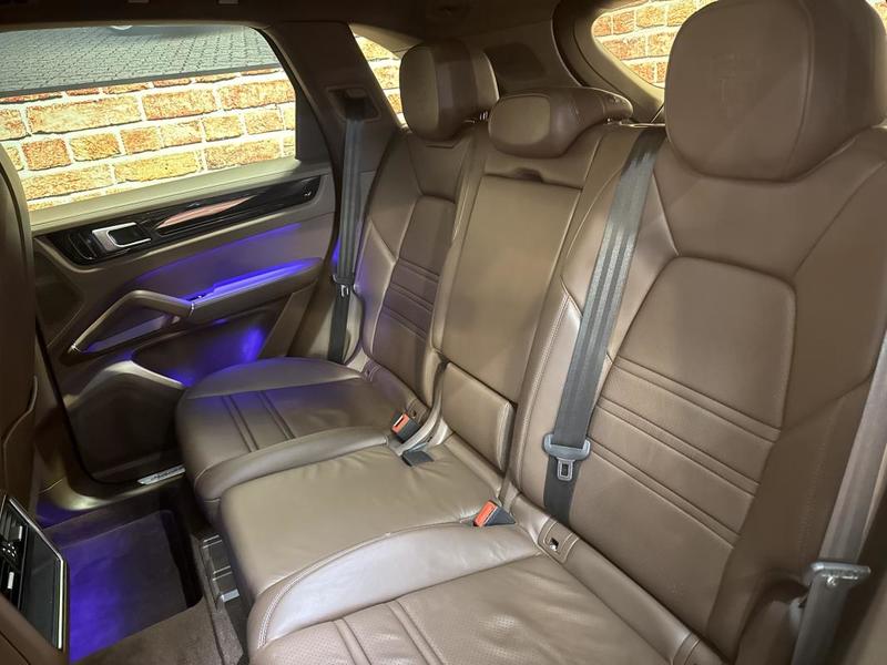 Porsche Cayenne s 2.9 V6 440Ch