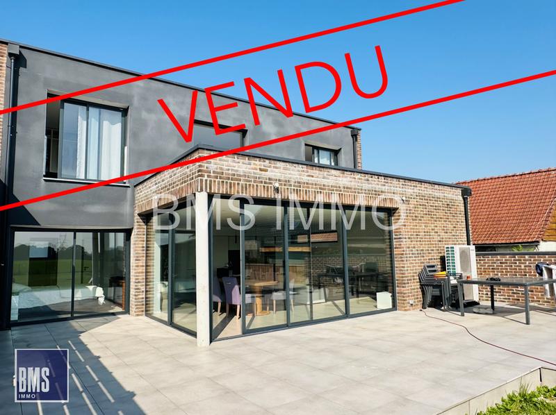 Maison - 167 m² - 5 pièces