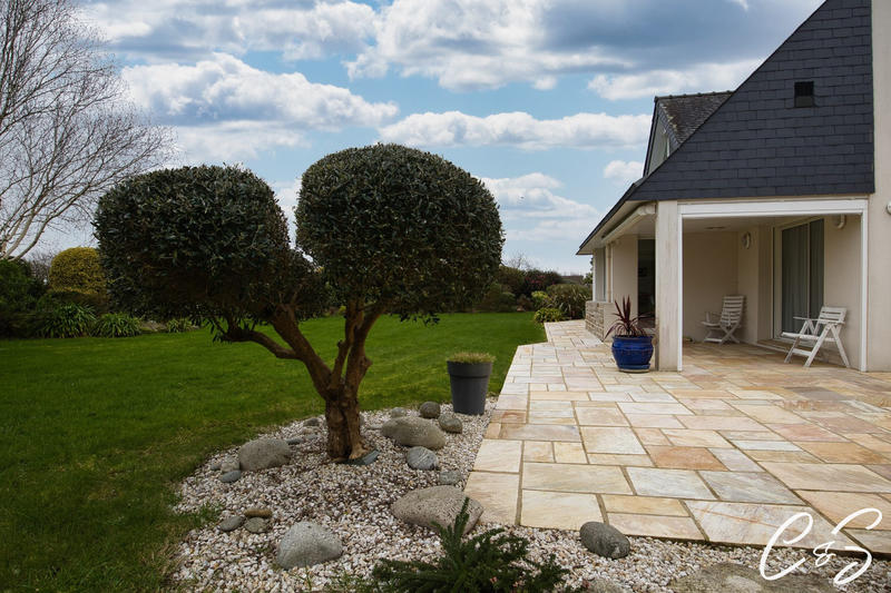 Maison ancienne - 208 m² - 6 pièces