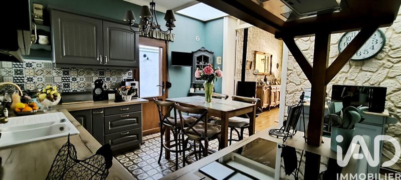 Maison de ville - 180 m² - 8 pièces