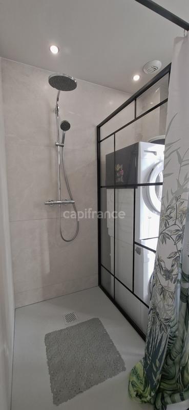 Appartement bourgeois - 103 m² - 3 pièces