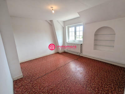 Maison - 110 m² - 7 pièces