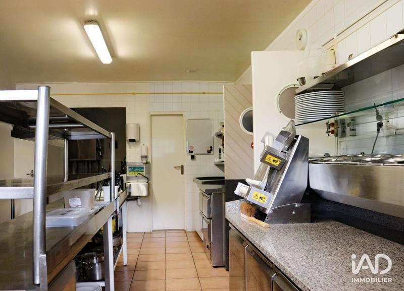 Local commercial - 240 m²