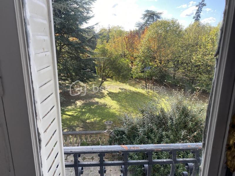 Demeure - 620 m² - 12 pièces