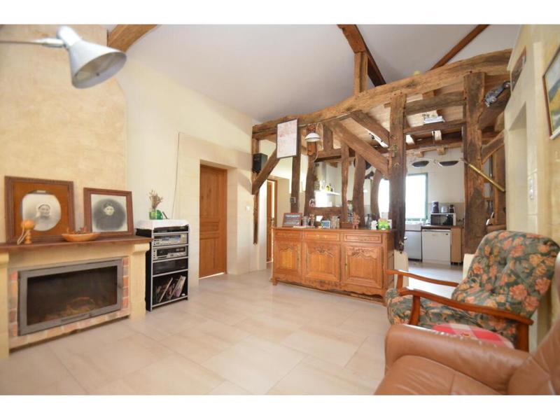 Maison - 97 m² - 5 pièces