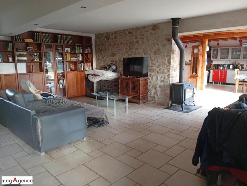 Maison de campagne - 230 m² - 6 pièces