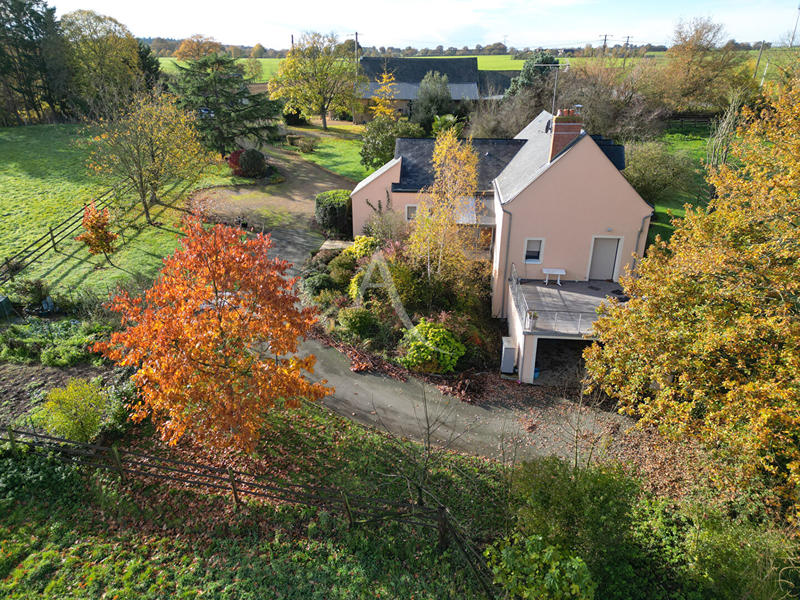 Maison - 165 m² - 5 pièces