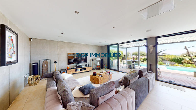 Maison contemporaine - 190 m² - 5 pièces