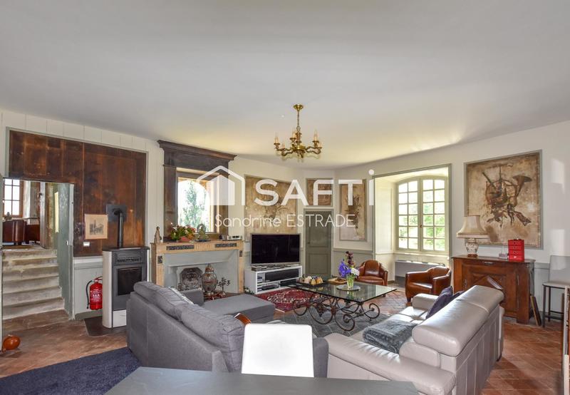 Maison - 296 m² - 7 pièces