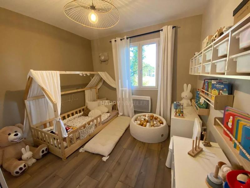 Maison - 105 m² - 6 pièces