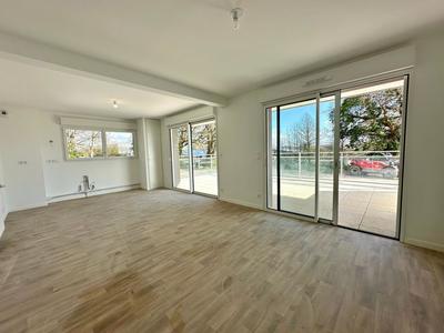 Appartement - 79 m² - 3 pièces