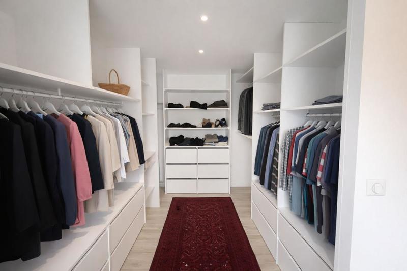 Maison - 205 m² - 6 pièces