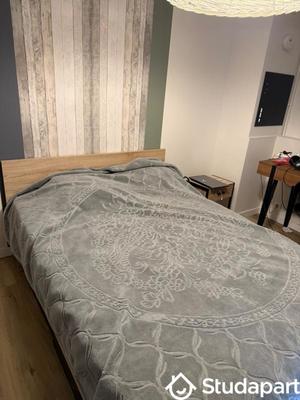 Chambre - 12 m² - 1 pièce