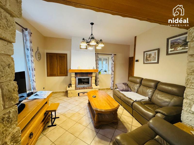 Maison - 217 m² - 4 pièces