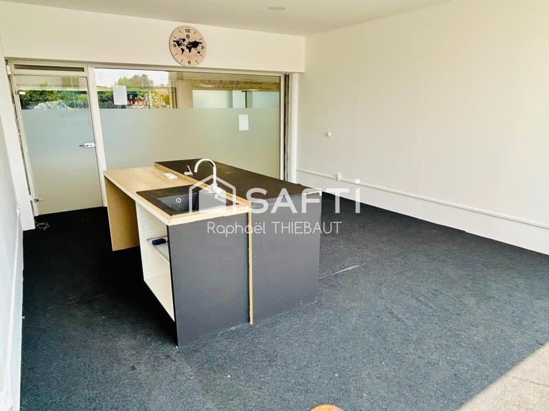 Bureau - 70 m² - 2 pièces