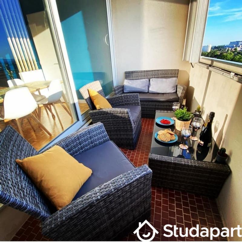 Chambre - 10 m² - 1 pièce