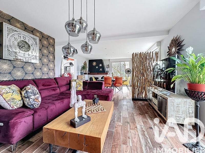 Maison - 188 m² - 7 pièces