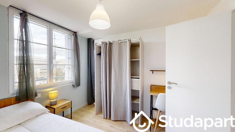 Chambre - 10 m² - 1 pièce