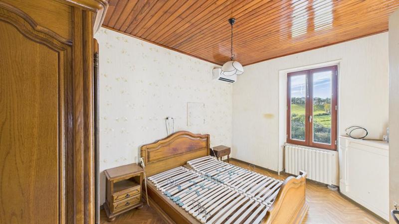 Corps de ferme - 142 m² - 6 pièces