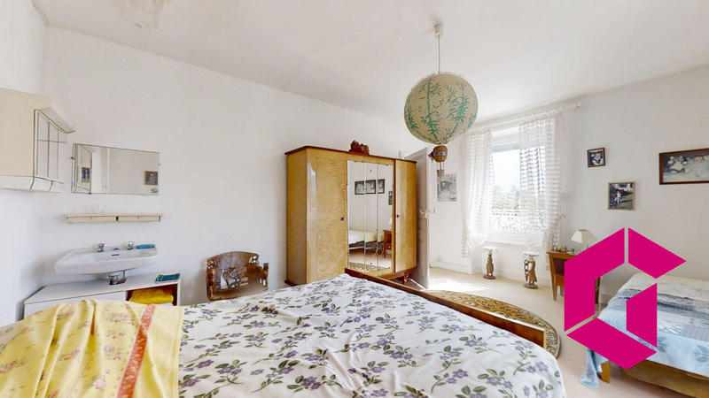 Maison - 190 m² - 7 pièces