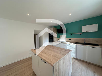 Maison de village - 99 m² - 6 pièces