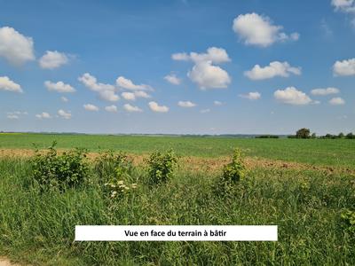 Terrain constructible - 1 440 m²