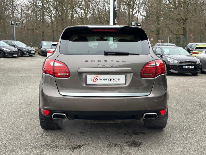 Porsche Cayenne II 4.8 V8 400 s