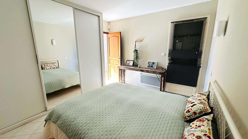 Villa - 250 m² - 10 pièces