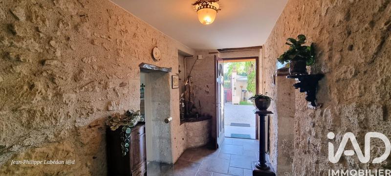 Maison - 260 m² - 7 pièces