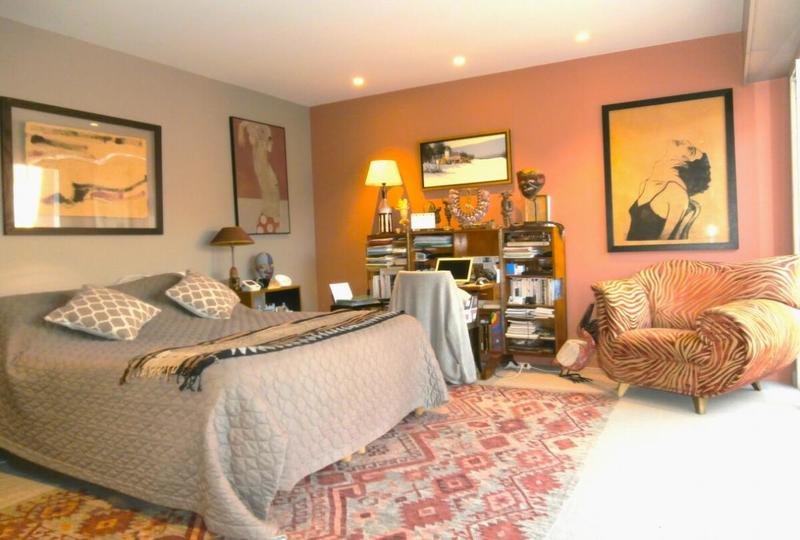 Villa - 255 m² - 8 pièces