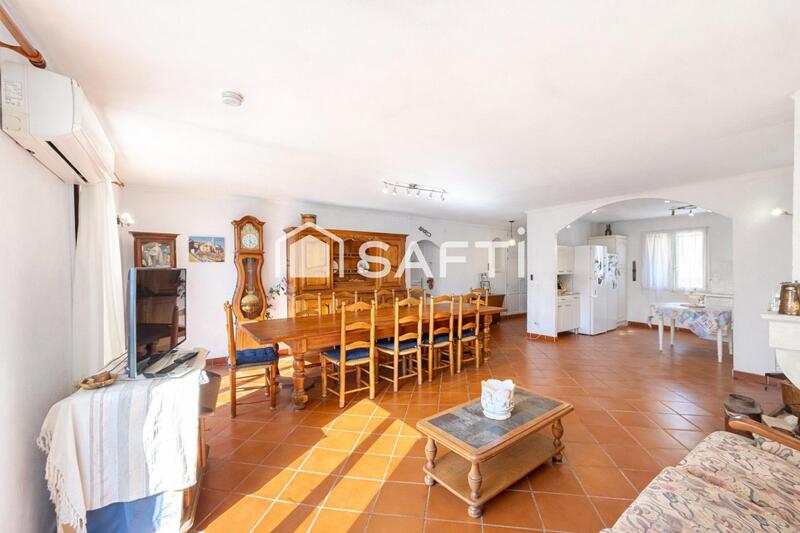 Maison - 110 m² - 4 pièces