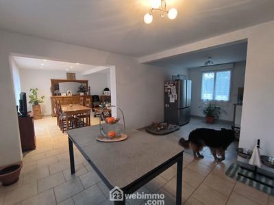 Maison - 125 m² - 5 pièces