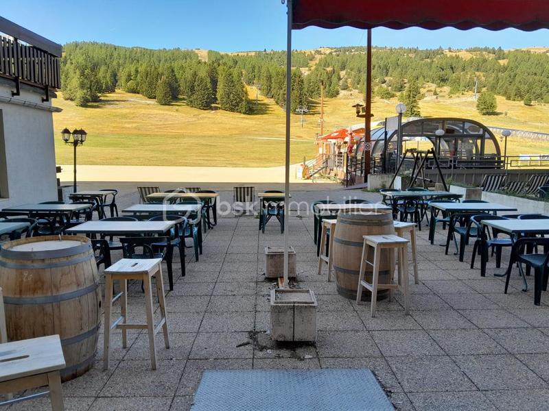 Bureau - 84 m² - 3 pièces